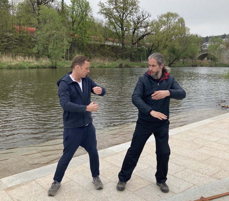 hr Fernsehen bei Gesunder Schwalm-Eder-Kreis+ vor Ort